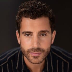 Nick-Fradiani-photo-by-Yana-Russell-300x300